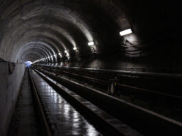 tunnel image